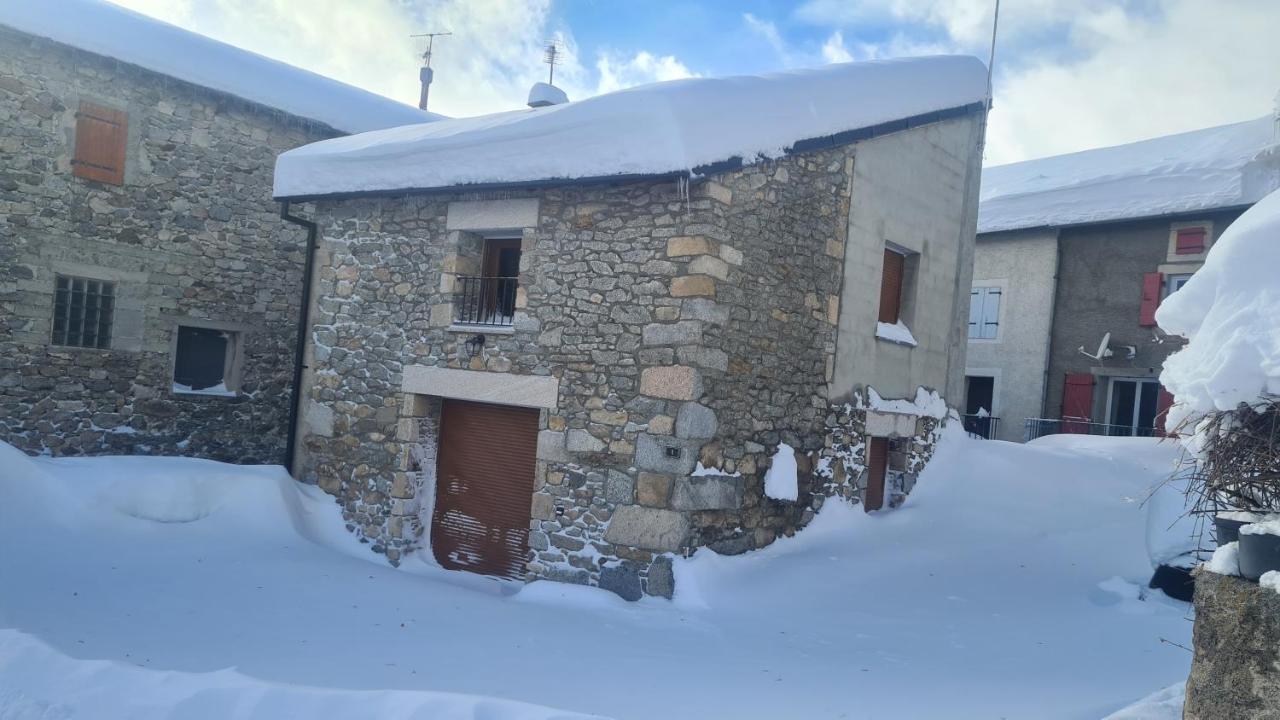 Grange De Caractere En Pierre Al Badiu Apartment La Llagonne Luaran gambar